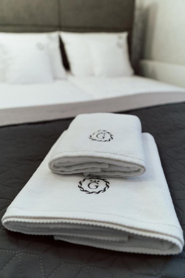 Hotel Grey Spa 스클라르스카포렘바 외부 사진