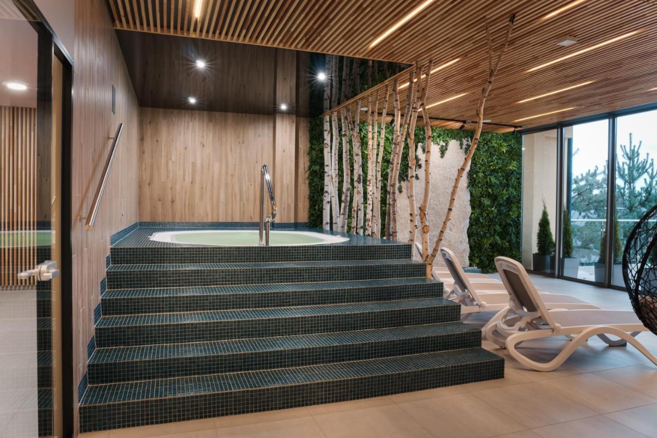 Hotel Grey Spa 스클라르스카포렘바 외부 사진