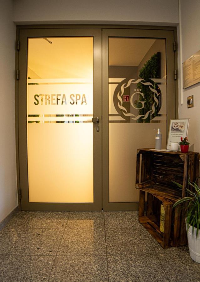 Hotel Grey Spa 스클라르스카포렘바 외부 사진